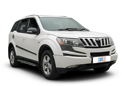 Mahindra XUV500-img